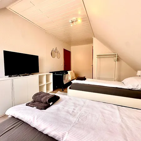 Loft 16 - Self Check-in, Smart Tvs, Wlan, 84 Qm Appartamento *