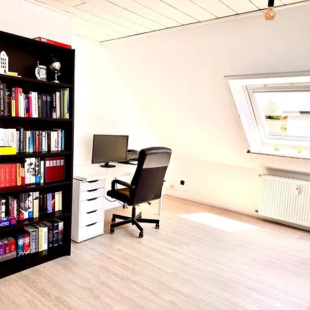 Loft 16 - Self Check-in, Smart Tvs, Wlan, 84 Qm Appartamento